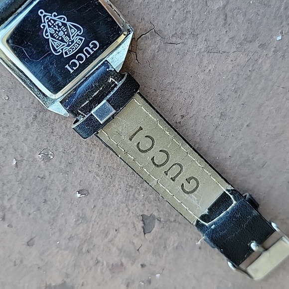 Vintage Gucci Watch - Picture 4 of 11